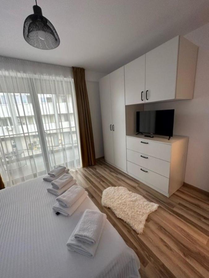 Апартаменти Escape Lounge Крайова Екстер'єр фото